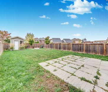 For Lease - 2179 Dawson Crescent, Innisfil, Ontario - Photo 5