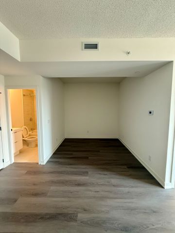 For Lease - 33 Erie Avenue Unit# 715, Brantford, Ontario - Photo 2