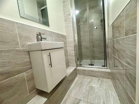 Pearcy Close, Harold Hill, Romford, RM3 - Photo 1