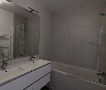 location Appartement T3 DE 73.2m² À BOULOGNE - Photo 2