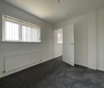 38 Highland Parade, Belfast, BT13 3RB - Photo 4