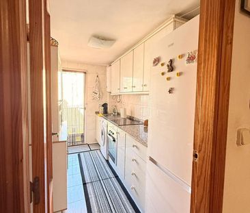 Piso de alquiler en Avenida de Benito Pérez Galdós, Mercado - Photo 5