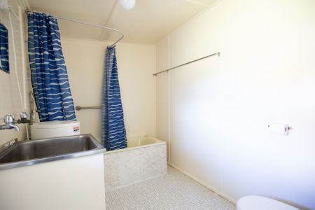 NEAT AND LOW MAINTENANCE LIVING - Photo 5