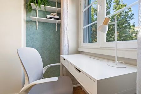 Rua Afonso Lopes Vieira, Lisbon, Lisbon 1700-070 - Photo 2