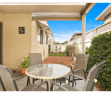 3 bedroom Villa with Double Garage - Photo 6