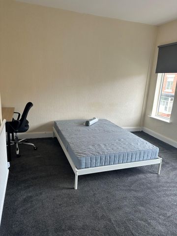 Beeley Street, Salford - Photo 3