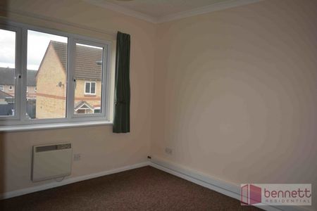 £975 PCM - Photo 2