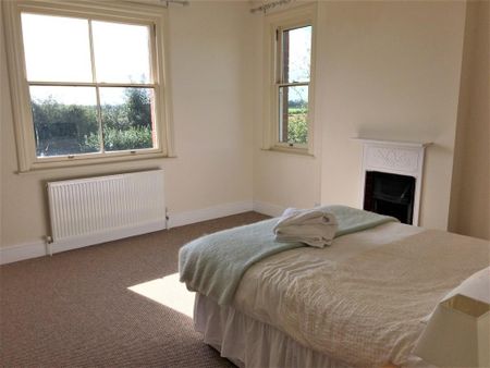 3 bedroom detached house to rent - Photo 3