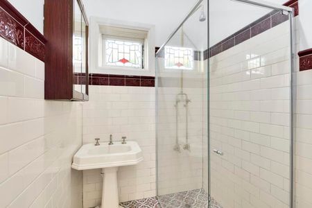 Home For Rent - Photo 5