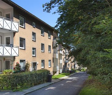 Wir modernisieren: gut aufgeteilte 3-Zimmer-Wohnung mit Balkon in Lüdenscheid Worth-Honsel! - Photo 3