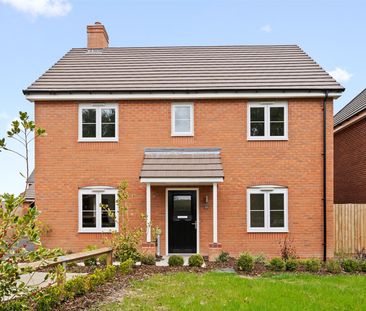 4 bed detached house to rent in Estover Close, Binley Woods, CV3 - Photo 2