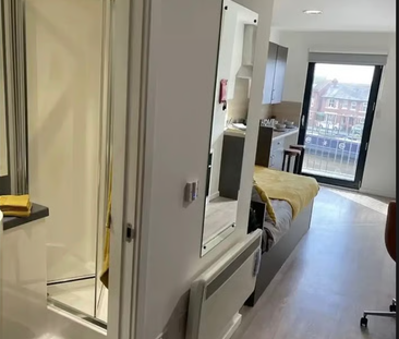 1 bedroom in a flat share to rent - Photo 4 | Rentumo