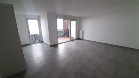 location Appartement T3 DE 71.85m² À BONNEVILLE - Photo 3