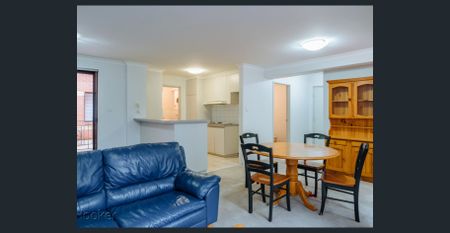 Inner City Living - Photo 4