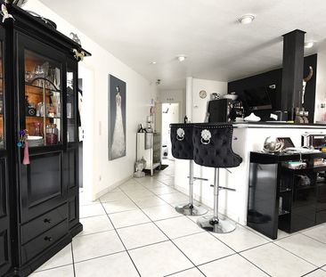 Ohligs. 3-Zimmer-Maisonette-Wohnung mit Balkon in Bahnhofsnähe. - Photo 2