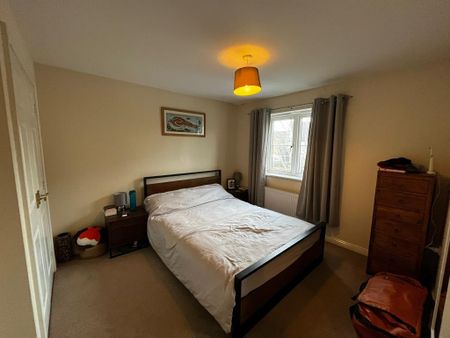 2 bedroom maisonette to rent - Photo 2