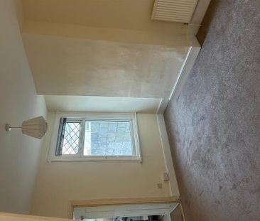 2 bedroom house to rent - Photo 2