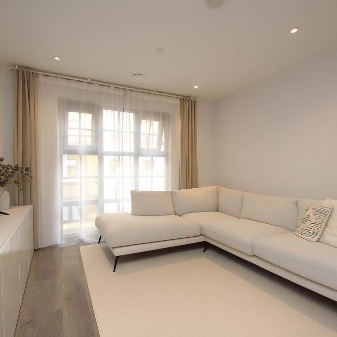 2 bed Flat for rent - Photo 1