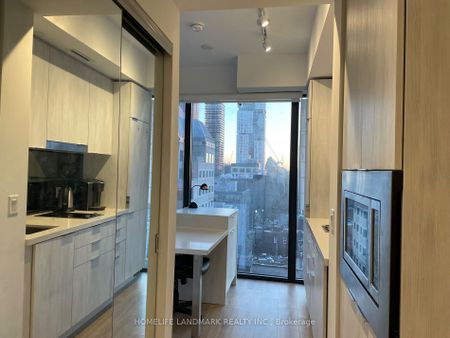 For Lease - 215 Queen Street Unit# 1001, Toronto, Ontario - Photo 5