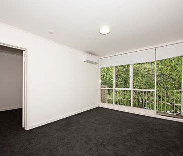 9/40 Pasley Street, South Yarra VIC 3141 - Apartment For Rent | Domain - Photo 6