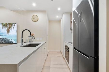 407/65 Cooyong Street, Braddon - Photo 4