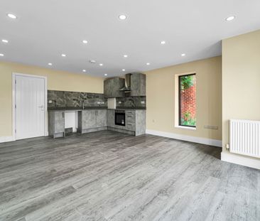 Cookham Court, Maidenhead - Photo 6