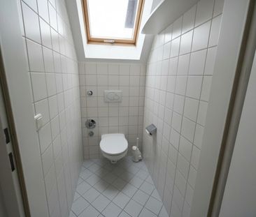 Exklusive Dachgeschosswohnung mit großer Terrasse – Ruheoase im Her... - Photo 6