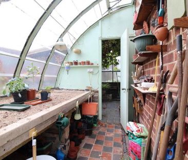 3 bedroom detached house to rent - Photo 6