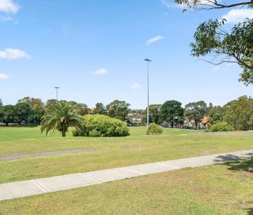 Stunning Renovated Apartment In a Great Location - Photo 3