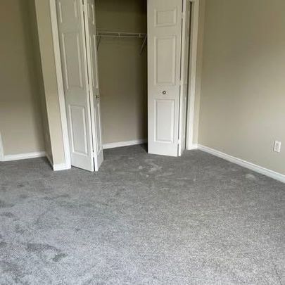 For Lease - 321 Briarmeadow Drive, Kitchener, Ontario - Photo 1