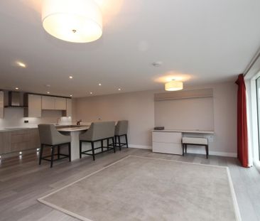 3 bedroom penthouse to rent - Photo 5