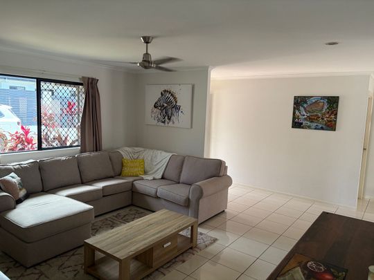 3 Bedroom Home with Modern Comforts - Photo 1