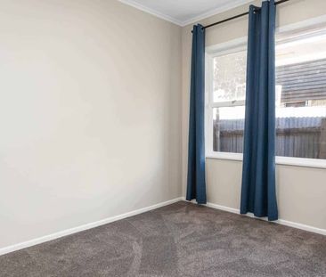 Sun-Drenched, Meticulously Maintained Unit wit... - Photo 2