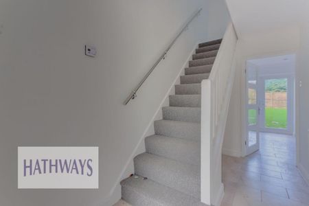 3 bedroom terraced house to rent - Photo 2