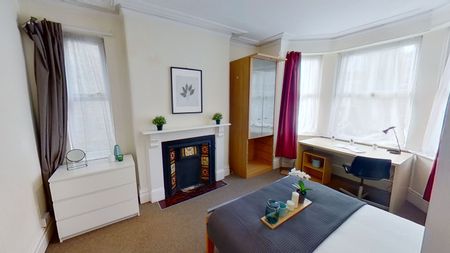 5 Gregory Avenue, NG7 2EQ, NOTTINGHAM - Photo 3