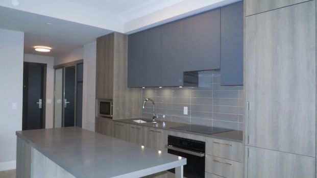 For Lease - 18 Water Walk Drive Unit# 610, Markham, Ontario - Photo 1