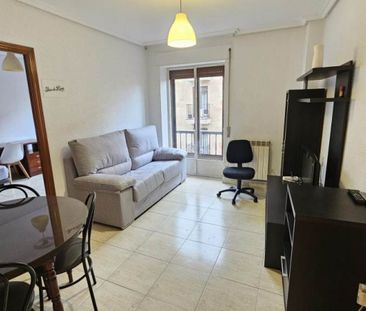 Piso de alquiler en Salamanca - Calle Marquesa de Almarza, San Este... - Photo 4