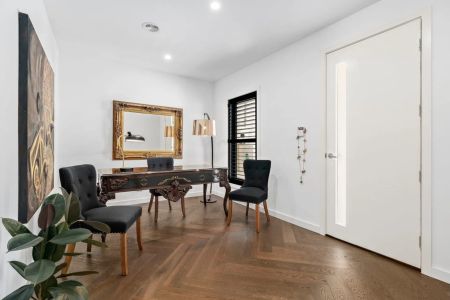 Serenity, Space and Family Comfort in a Leafy Lifestyle Setting - Photo 4