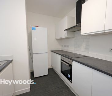 1 bed house of multiple occupation to rent in Room 4, Ironmarket - Photo 6