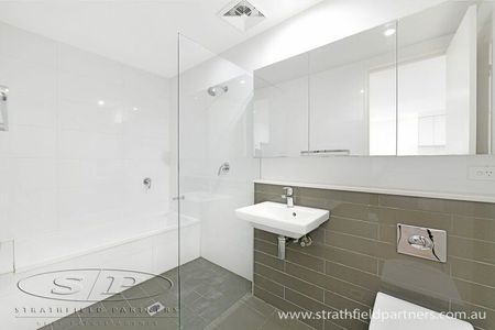 Luxury Apartment Partly furnished - Photo 5