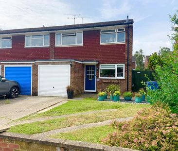 3 bedroom semi-detached house to rent - Photo 1