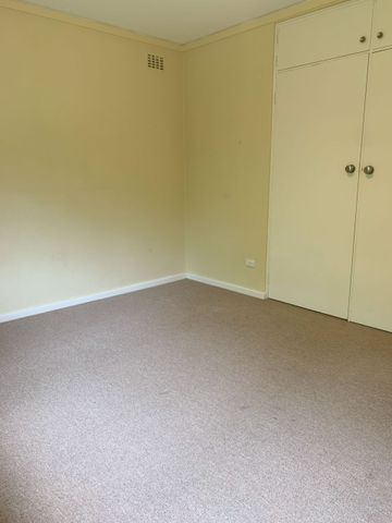 5 Jansz Crescent, Griffith - Photo 5