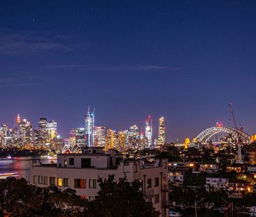 Spectacular Harbour Views 2 Bedroom Apartment - Photo 6