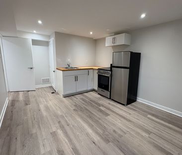 For Lease - 130 Duncanwood Drive Unit# 2, Toronto, Ontario - Photo 4