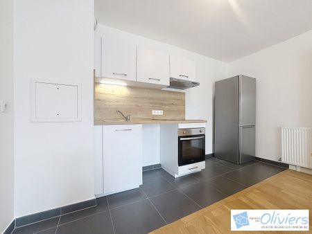 Appartement à louer Voisins-le-Bretonneux - Photo 4