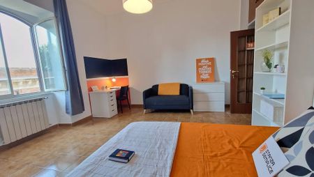 Via Aleardo Aleardi, Rome, Lazio 00185 - Photo 5