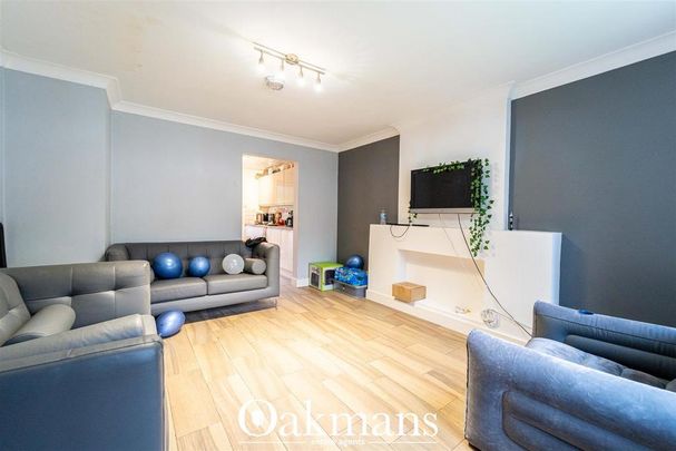 4 bedroom detached house to rent - Photo 1