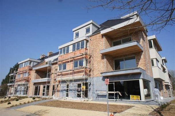 Appartement te huur - Foto 1