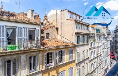 Location Appartement 3 pièces 72m² MARSEILLE 1er - Photo 2