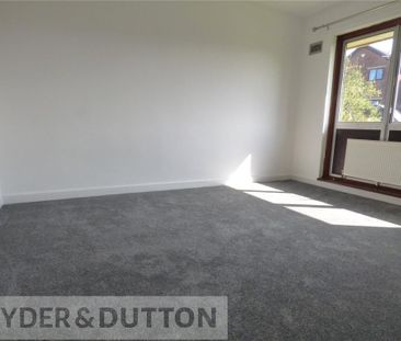 3 bedroom detached bungalow to rent - Photo 6